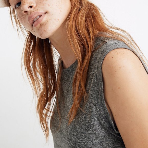 Rivet & Thread Ex-Boyfriend Muscle Tank Top - Picture 2 of 6